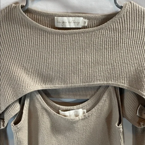 Chic Long Sleeve Beige Knit Dress - Picture 6 of 13